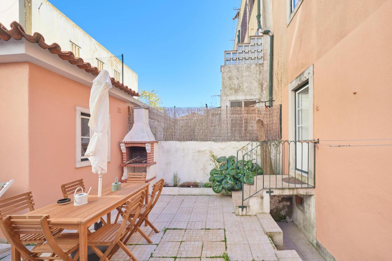 Amazing Terrace And Riverview In Historical Lisabona Exterior foto